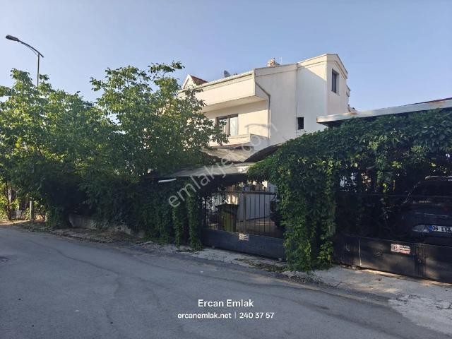 Çankaya, Ankara içerisinde satılık Villa