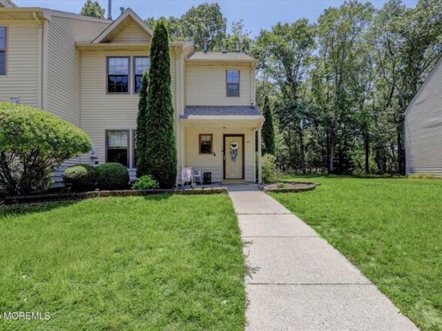 Condo for sale in Jackson