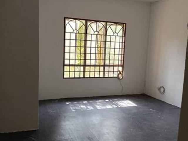 Flat for sale in Selayang, Selangor