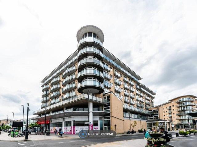 House for rent in London Borough of Hounslow, Greater London