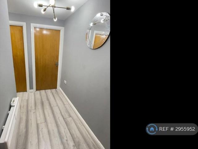 Apartment for rent in London Borough of Hounslow, Feltham
