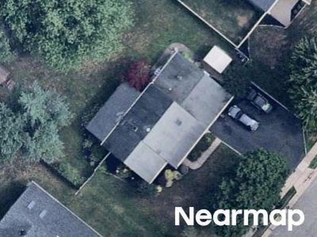 House for sale in Kendall Park, New Jersey