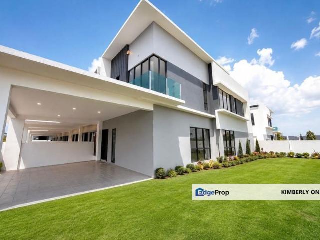 House for sale in Sendayan Village, Negeri Sembilan