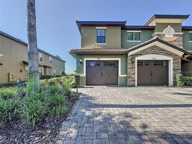 Condo for sale in Davenport