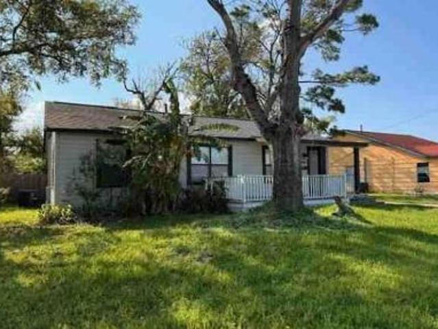 House for sale in Lake Jackson, Texas