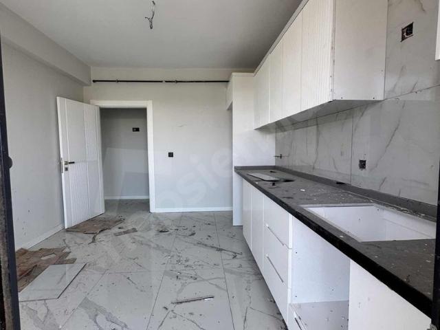 Aziziye Mahallesi, Yenişehir içerisinde satılık mülk
