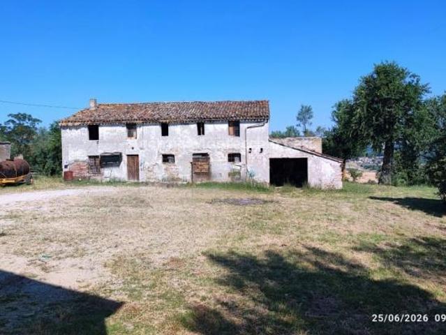 Terreno in vendita a Vallefoglia, Marche