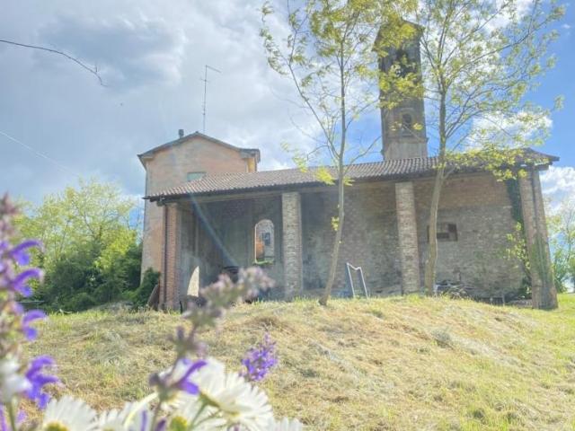 Rustico in vendita a Agazzano, Reggio Emilia