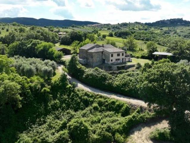 Locale Commerciale in vendita a Allerona, Umbria
