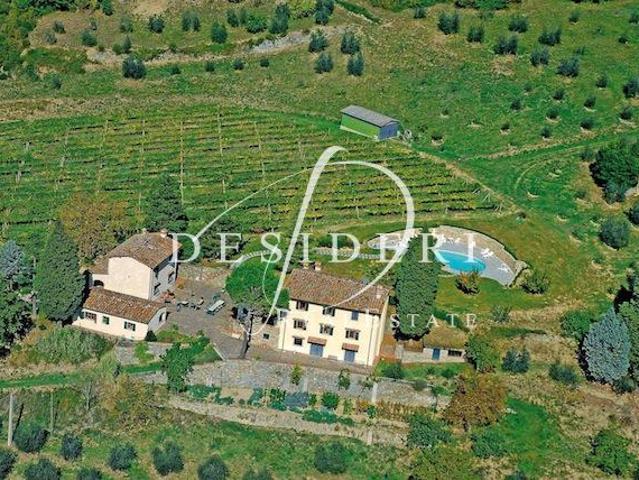 Rustico in vendita a Dicomano, Toscana