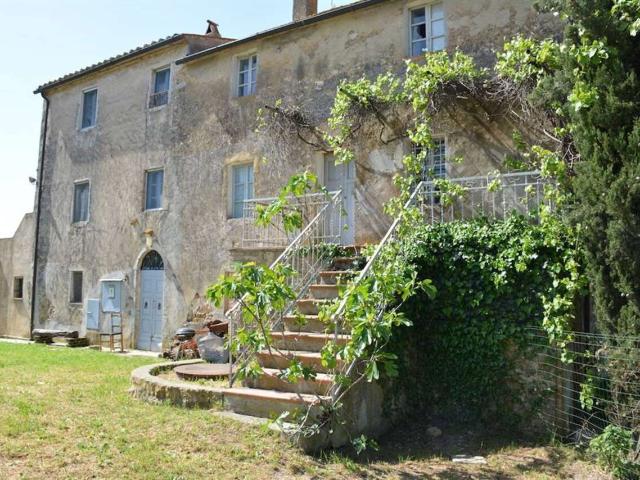 Rustico in vendita a Unione di Comuni Montani Colline del Fiora, Manciano