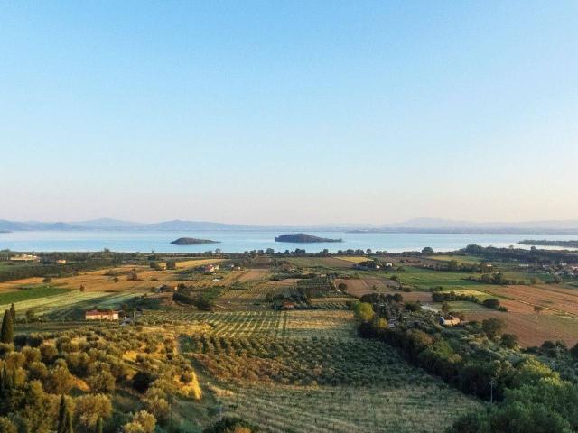 Rustico in vendita a Passignano sul Trasimeno, Perugia