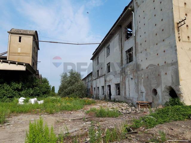 Rustico in vendita a Piemonte, Vercelli