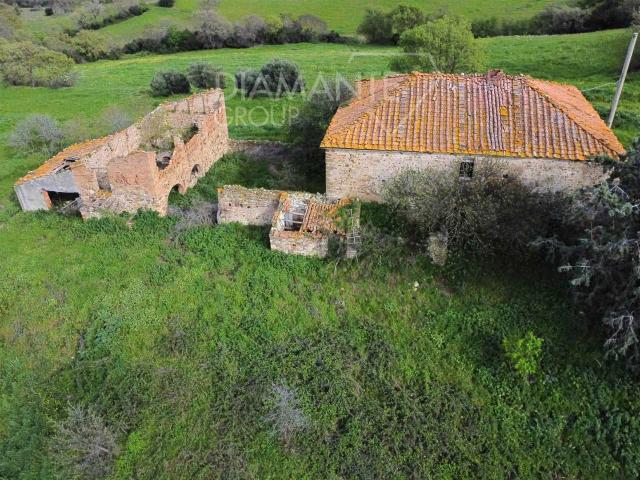 Rustico in vendita a Unione dei Comuni Montani Amiata Grossetana, Roccalbegna