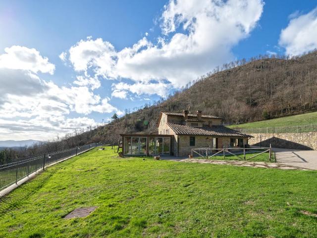 Rustico in vendita a Sansepolcro, Toscana