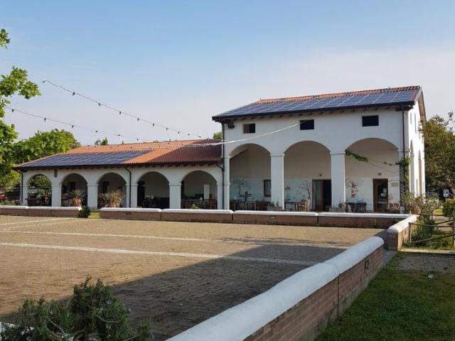 Rustico in vendita a Villanova Di Camposanpiero, Veneto