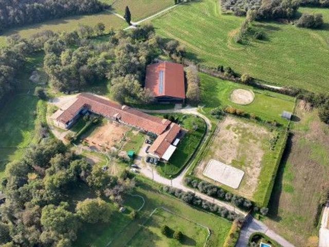 Rustico in vendita a Soiano Del Lago, Lombardia