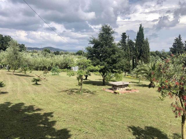 Rustico in vendita a Suvereto, Toscana