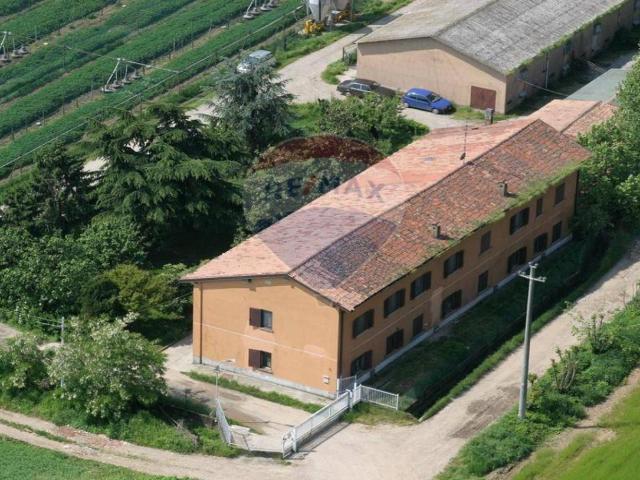 Rustico in vendita a Treviglio, Lombardia