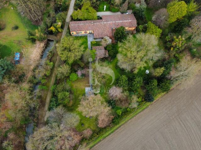 Rustico in vendita a Zeme, Lombardia