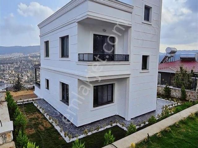 Toroslar, Mersin içerisinde satılık Villa