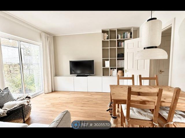 Apartment for rent in Royal Borough of Greenwich, Greater London