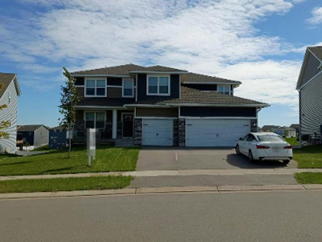 House for sale in Windermere, Shakopee
