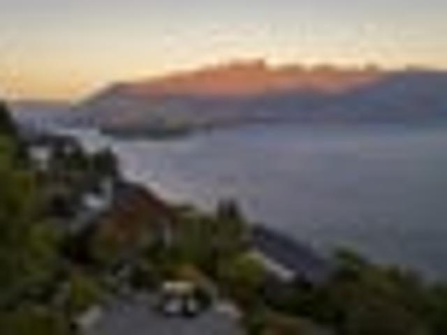 House for sale in Otakou