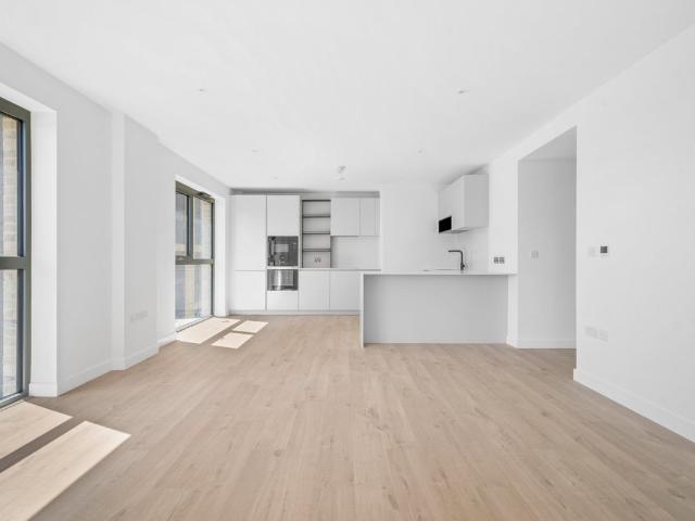 Apartment for rent in Brownswood Park, Stoke Newington