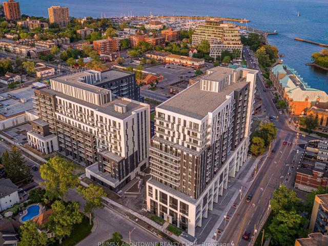 Condo for rent in Oakville, Ontario