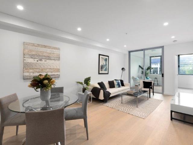 Apartment for rent in Willoughby
