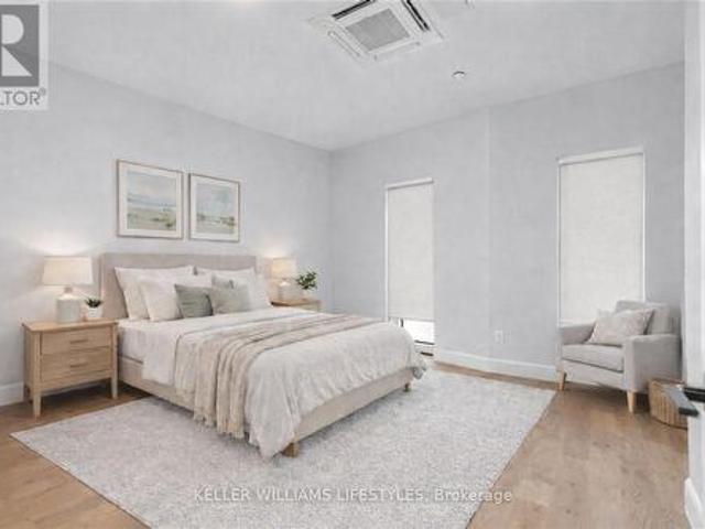 Townhouse for sale in Arva, Ontario