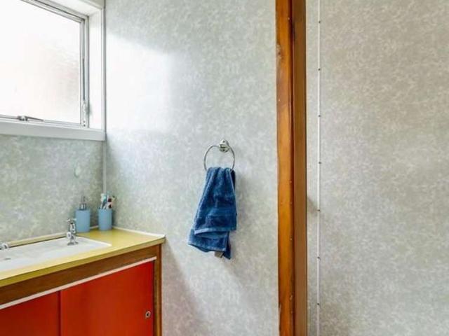 Property for rent in Otakou