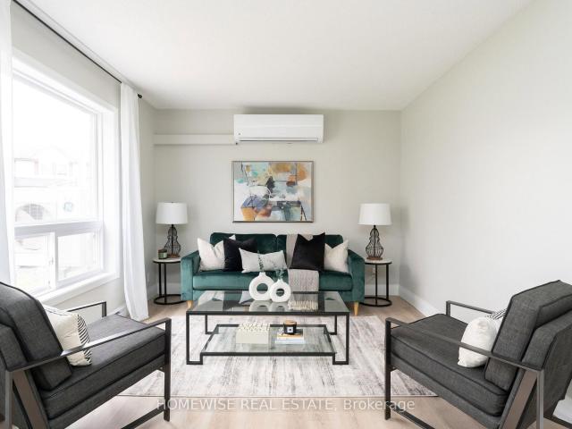 Townhouse for rent in Woburn, Ontario