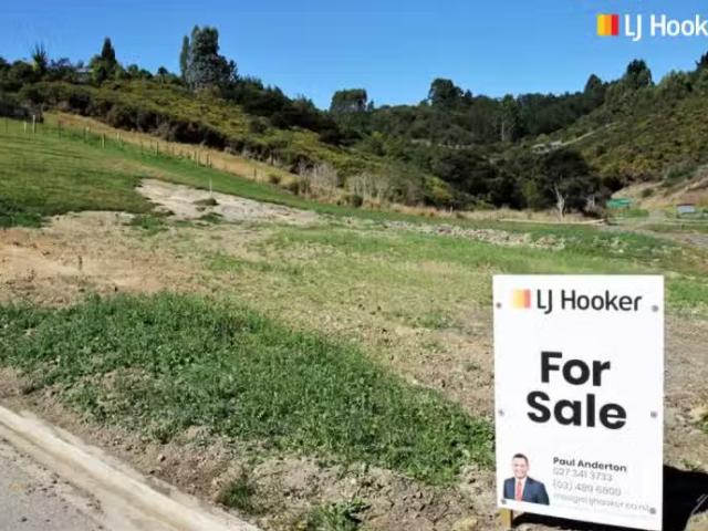 House for sale in Otakou