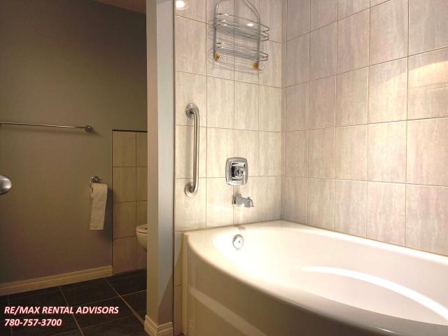 Apartment for rent in Wedgewood, Alberta