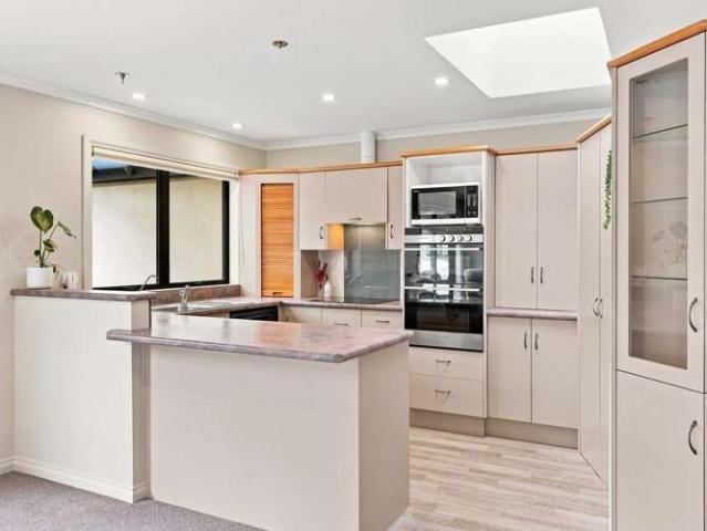 House for sale in Otakou