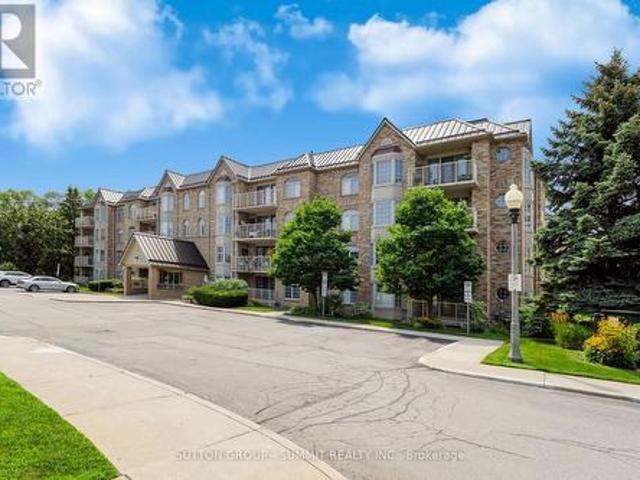 Condo for sale in Burlington, Ontario