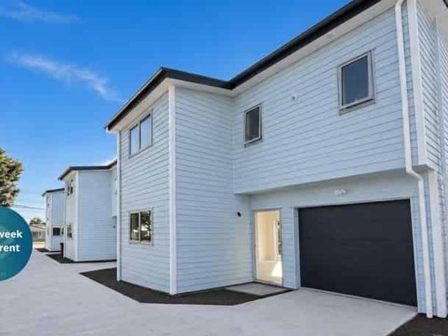 House for rent in Blockhouse Bay, Oroua County