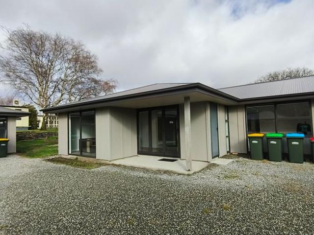 House for rent in Otakou