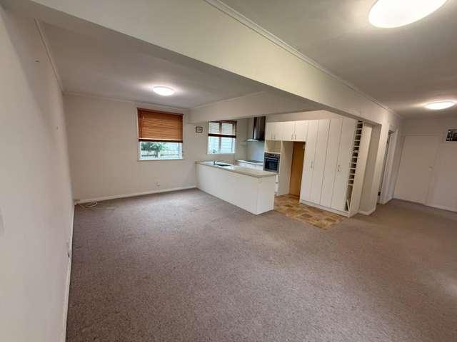 Property for rent in Otakou
