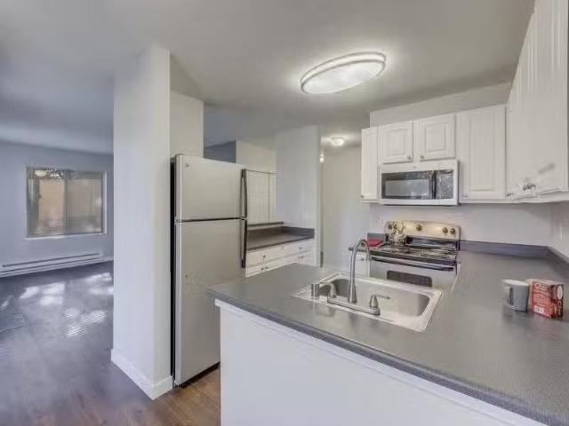 Condo for rent in Lynnwood