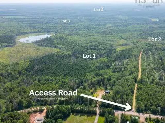 House for sale in Tidnish Bridge, Nova Scotia