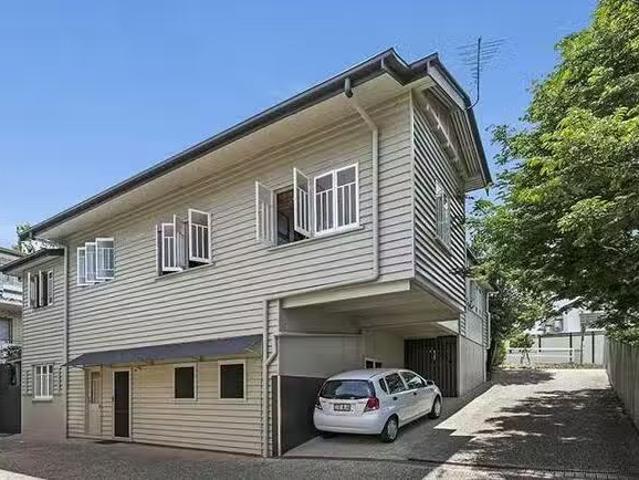 Apartment for rent in Toombul, Queensland
