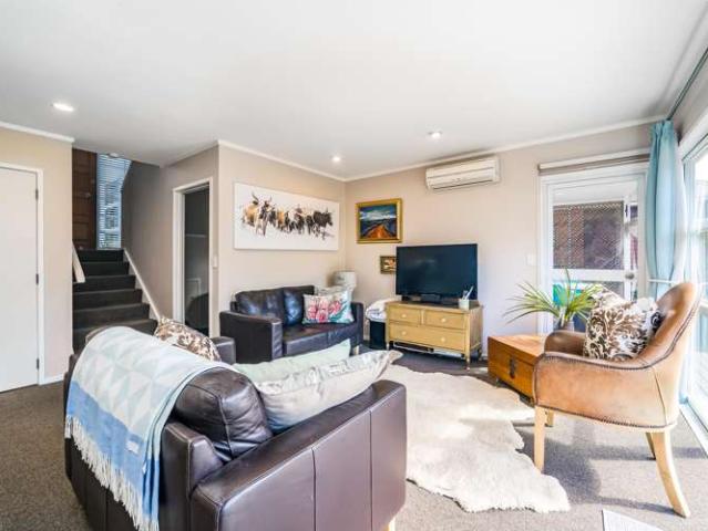 House for rent in Whangaparaoa, Oroua County