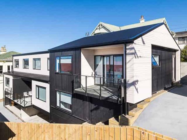 House for rent in Otakou