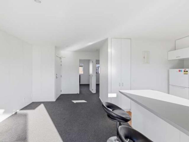 Apartment for sale in Saint Albans, Canterbury