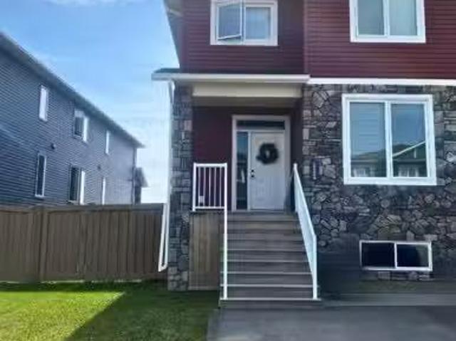House for rent in Woking, Alberta