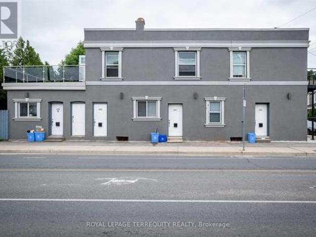 House for rent in Ancaster, Ontario