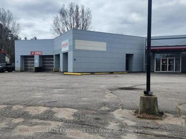 Commercial for rent in North Bay, Ontario